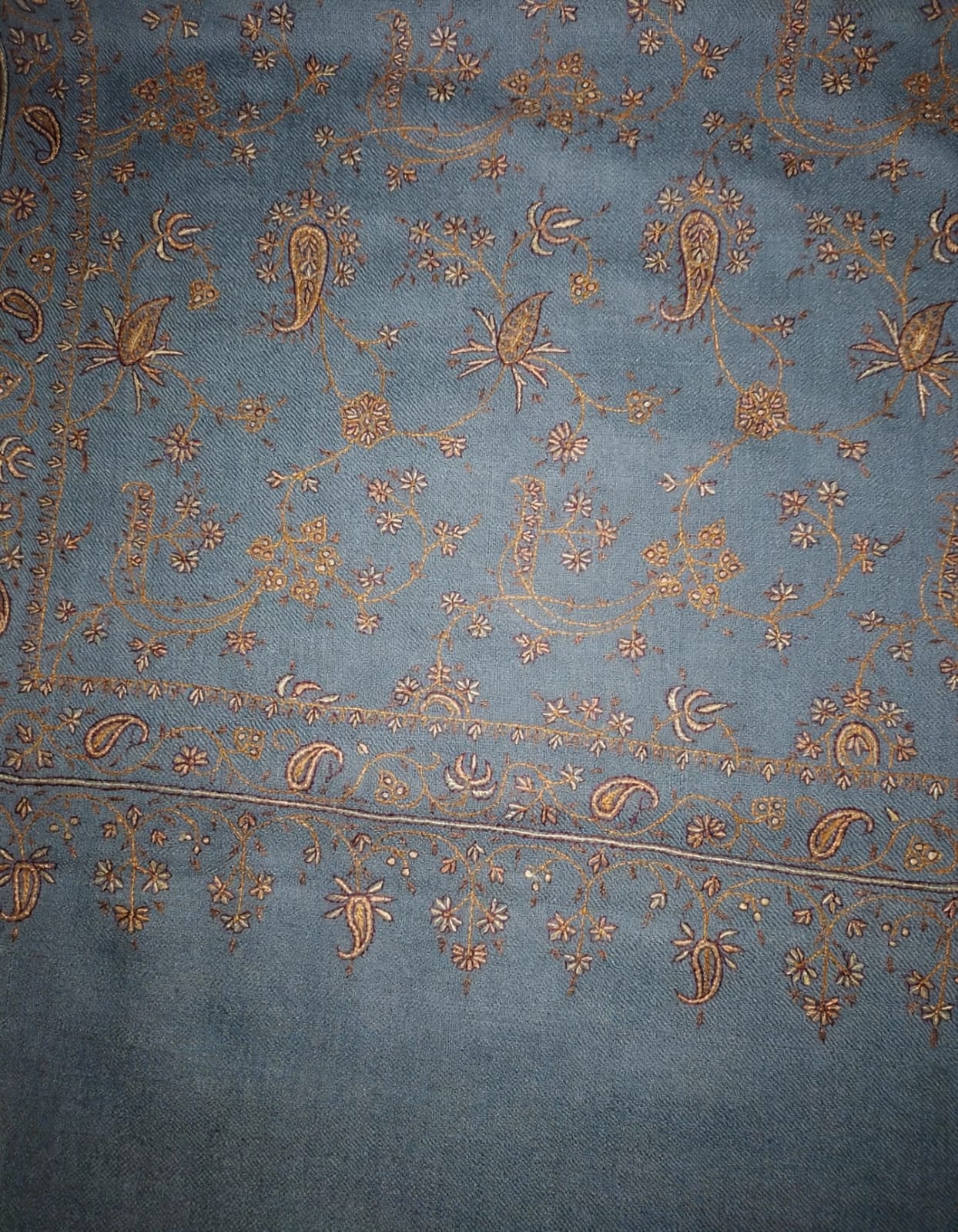 Kashmiri Shawl